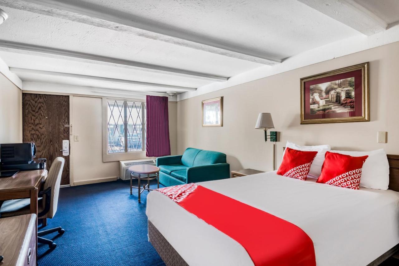 Oyo Hotel Wadsworth Oh I-76 Kültér fotó