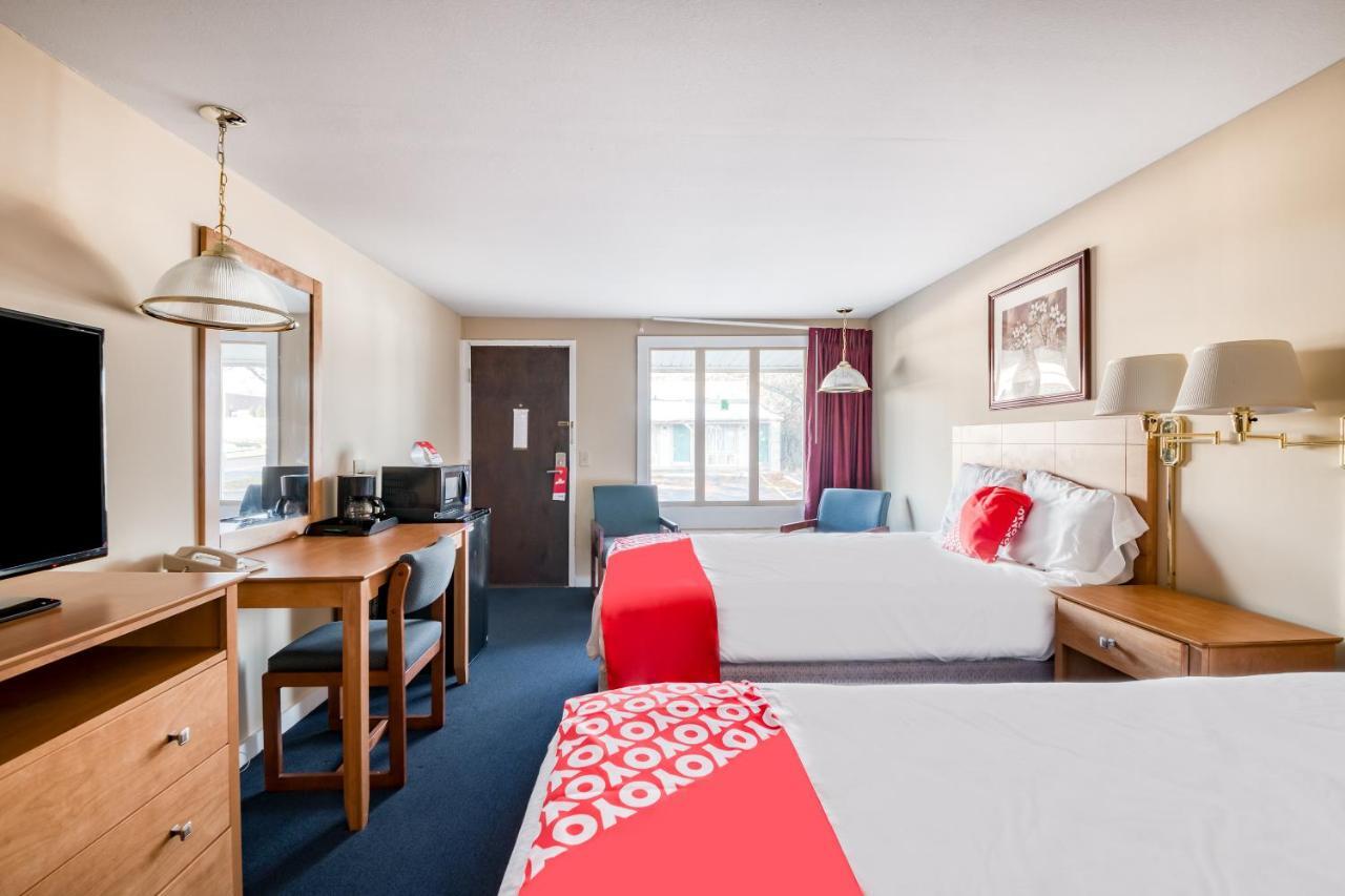 Oyo Hotel Wadsworth Oh I-76 Kültér fotó